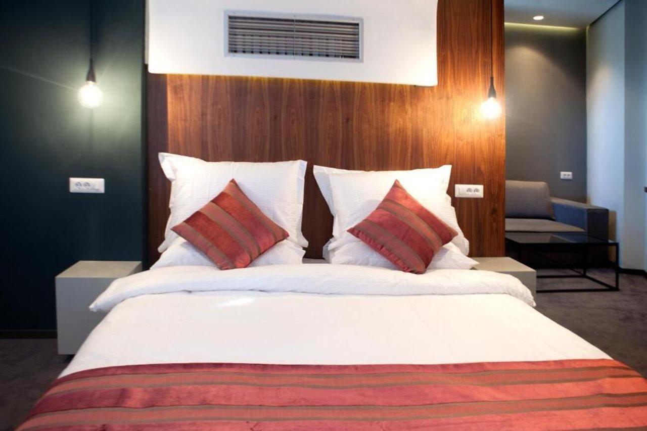 Hotel Russia Skopje Ngoại thất bức ảnh