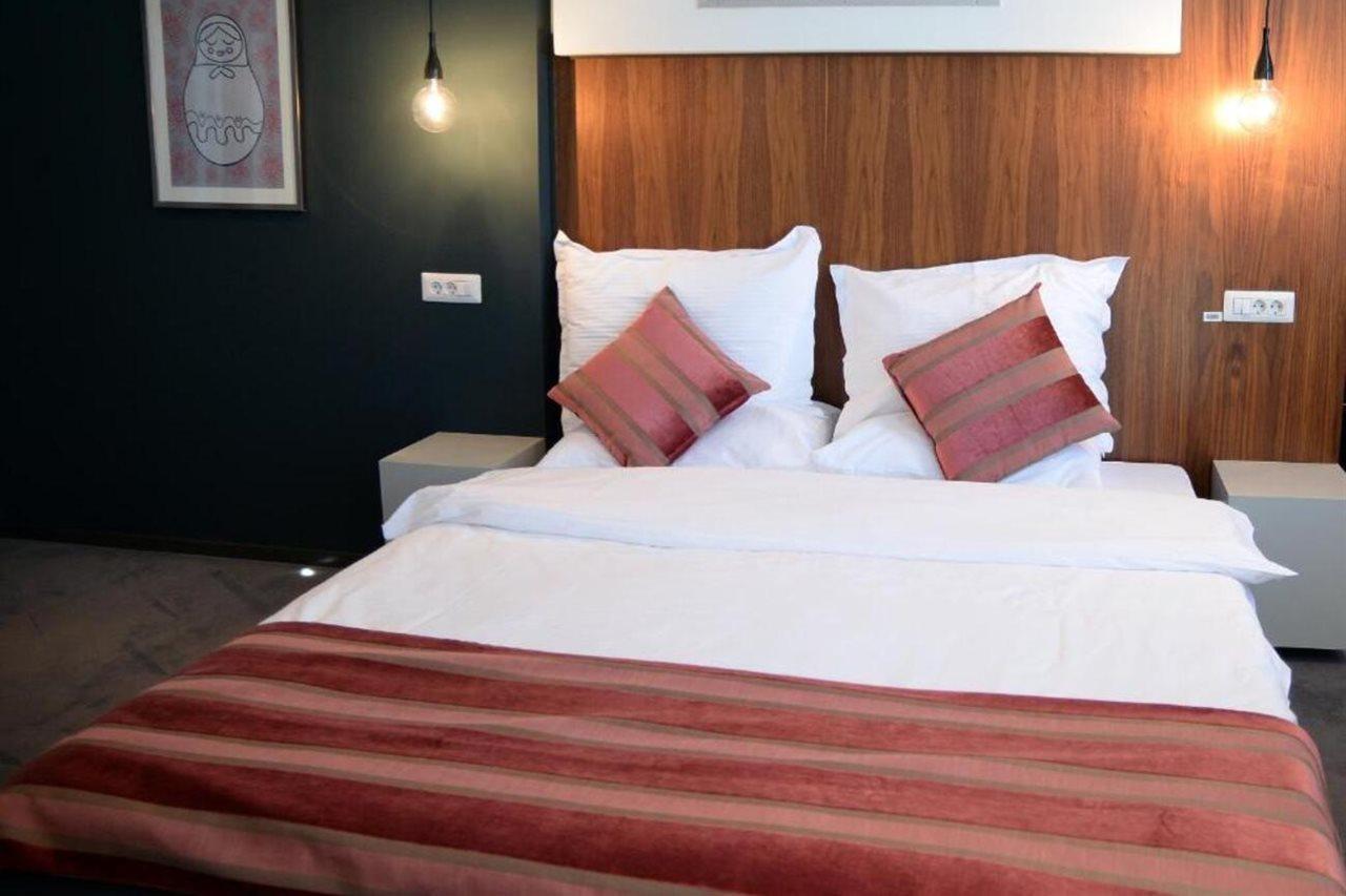 Hotel Russia Skopje Ngoại thất bức ảnh