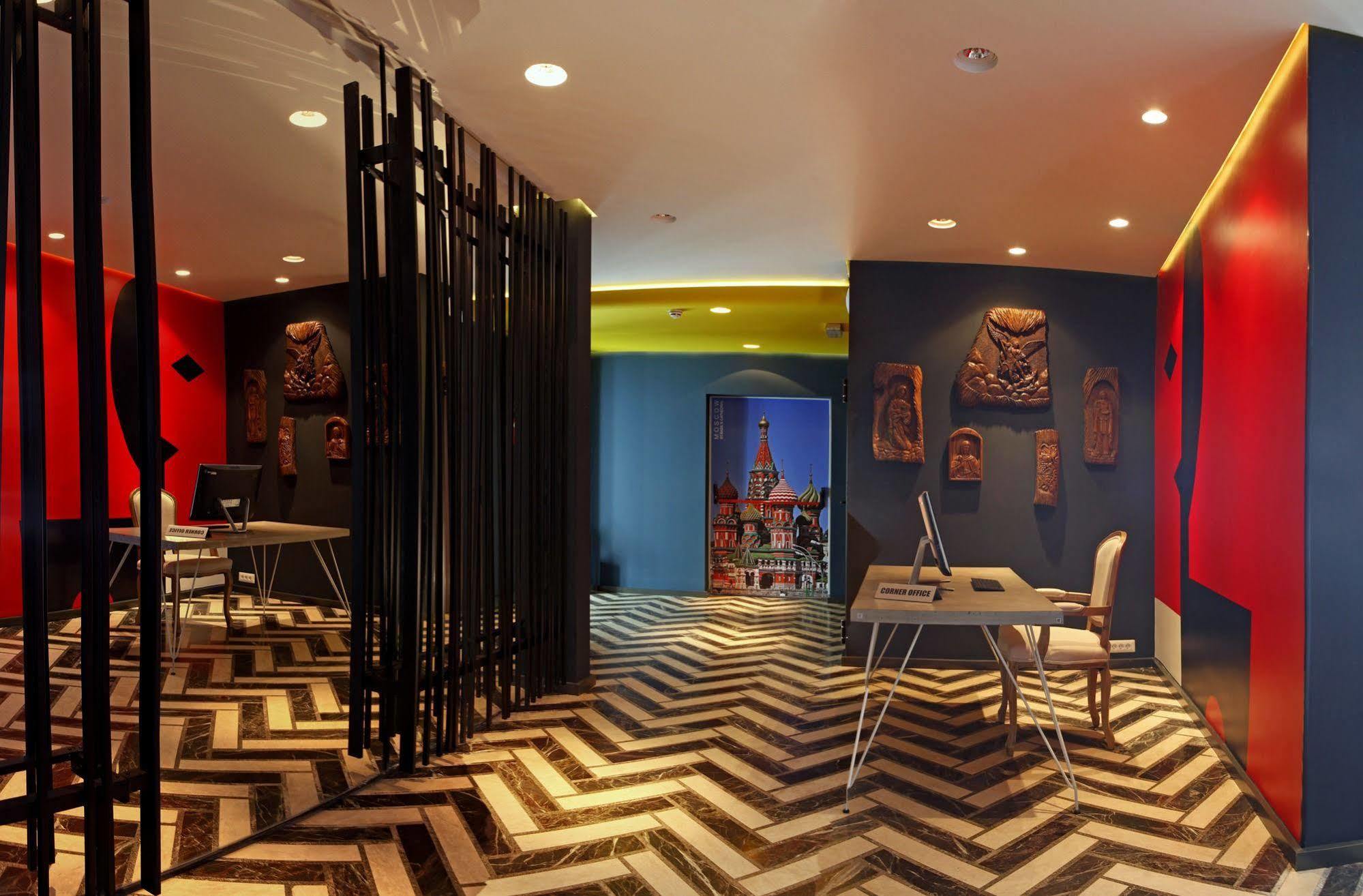 Hotel Russia Skopje Ngoại thất bức ảnh